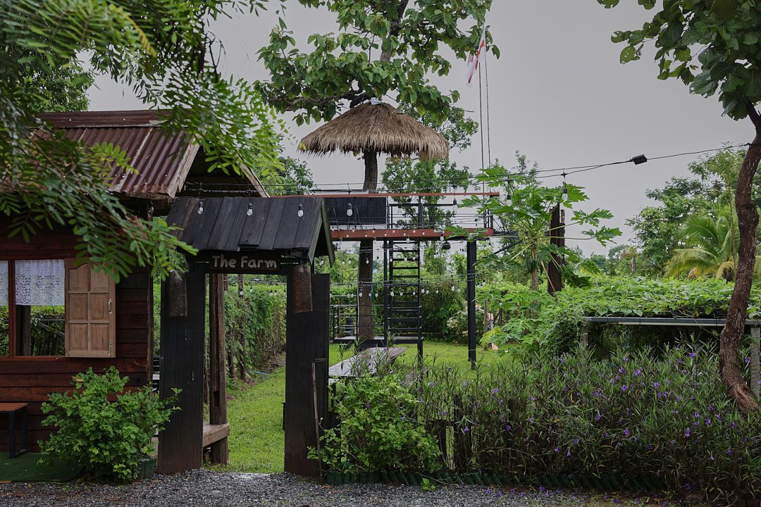 The old town caf&eacute; at The Farm